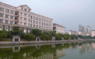 深圳职业技术分数线 最高600分，深圳职业技术大学2024年本科投档线！